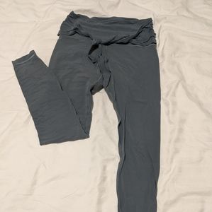 NWOT Lululemon Align wrap style size 8